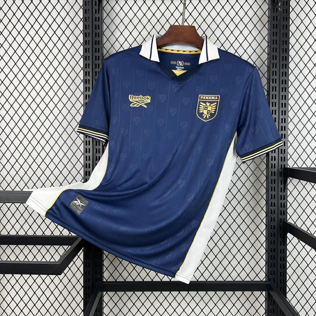 Camisa Panamá modelo Third 2026/27