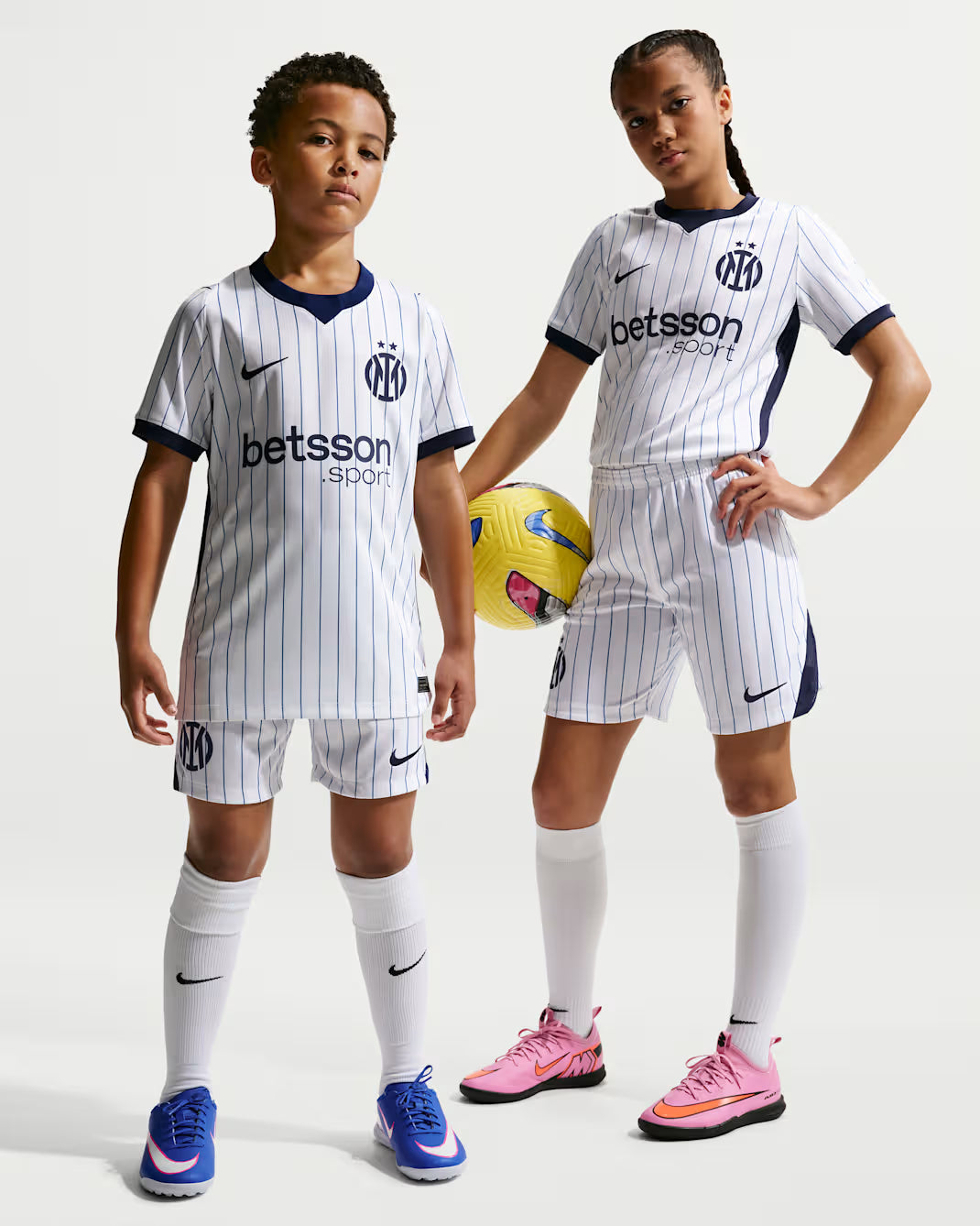 Kit Infantil Inter de Milão II - 2026/27