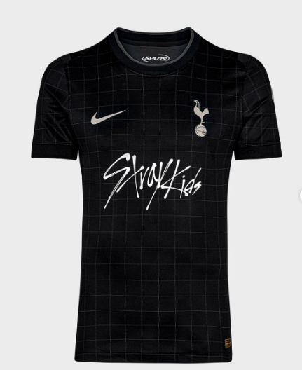 Camisa Tottenham II - 2025/26 Edição Especial Stray Kids