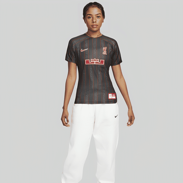 Camisa Liverpool Edição Especial Feminina - 2023
