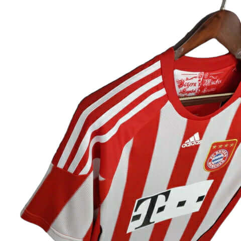 Camisa Bayern de Munique Retrô - 2010