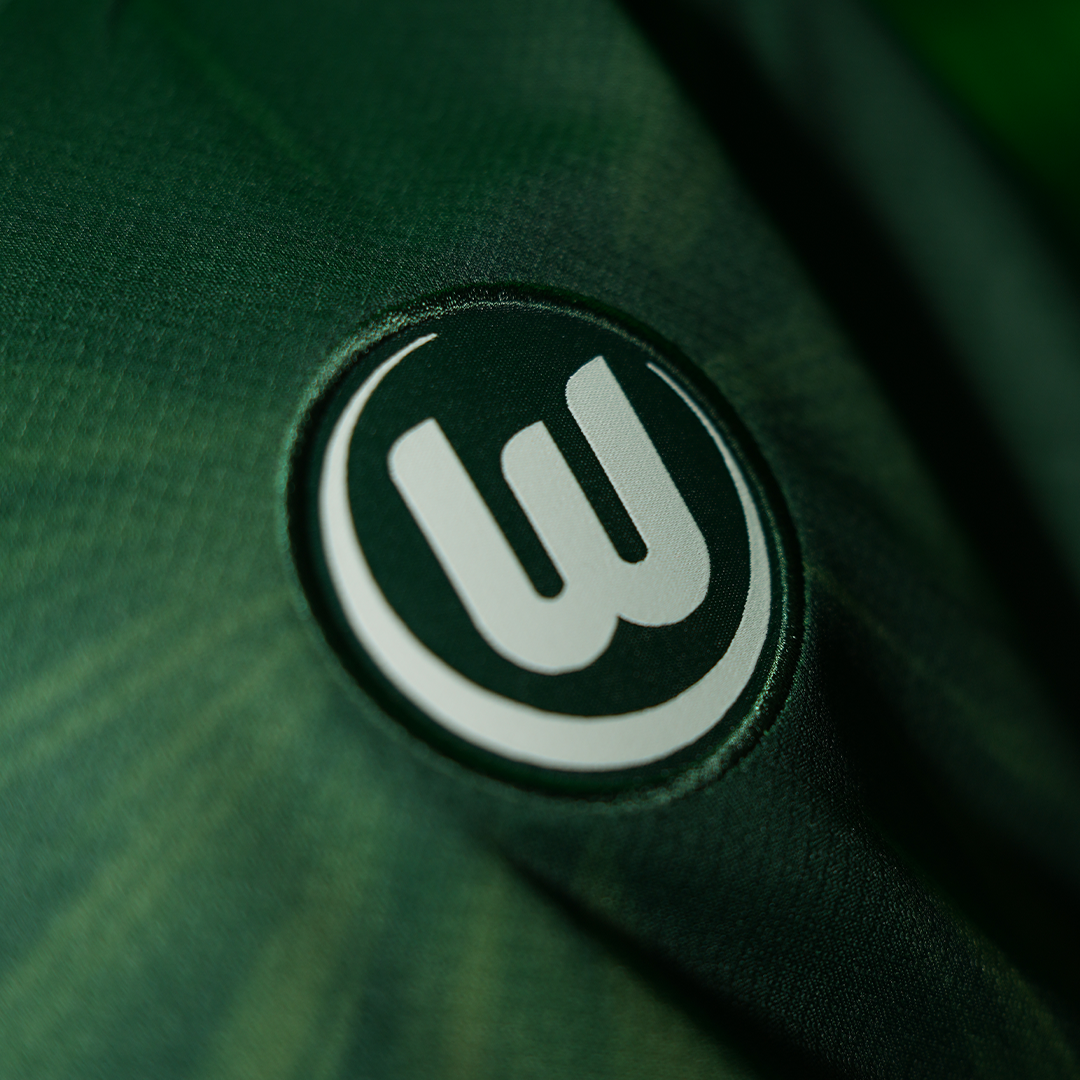 Camisa Wolfsburg I - 2025/26