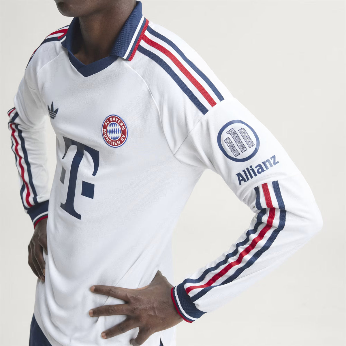 Camisa Bayern de Munique II - 2026/27 Manga Longa